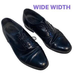 Bostonian black cap toe dress shoes 10 1/2 WIDE